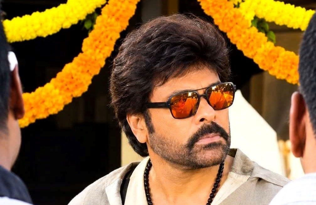 మెగాస్టార్ న్యూ లుక్ కు ఫ్యాన్స్ ఫిదా…దుమ్ములేపనున్న ’కాకా’